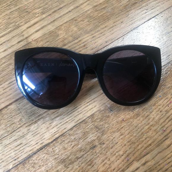 RAEN Durante Chunky Cat Eye Handmade Black Sunglasses main image 6